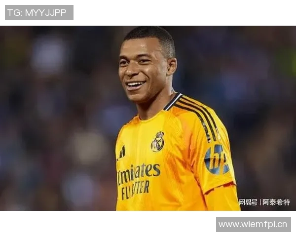 网红澄清与姆巴佩绯闻传闻称自己单身并未交往任何人